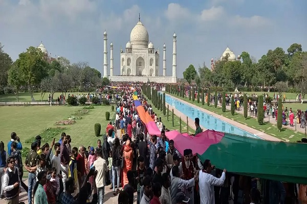 taj/nawanpunjab.com