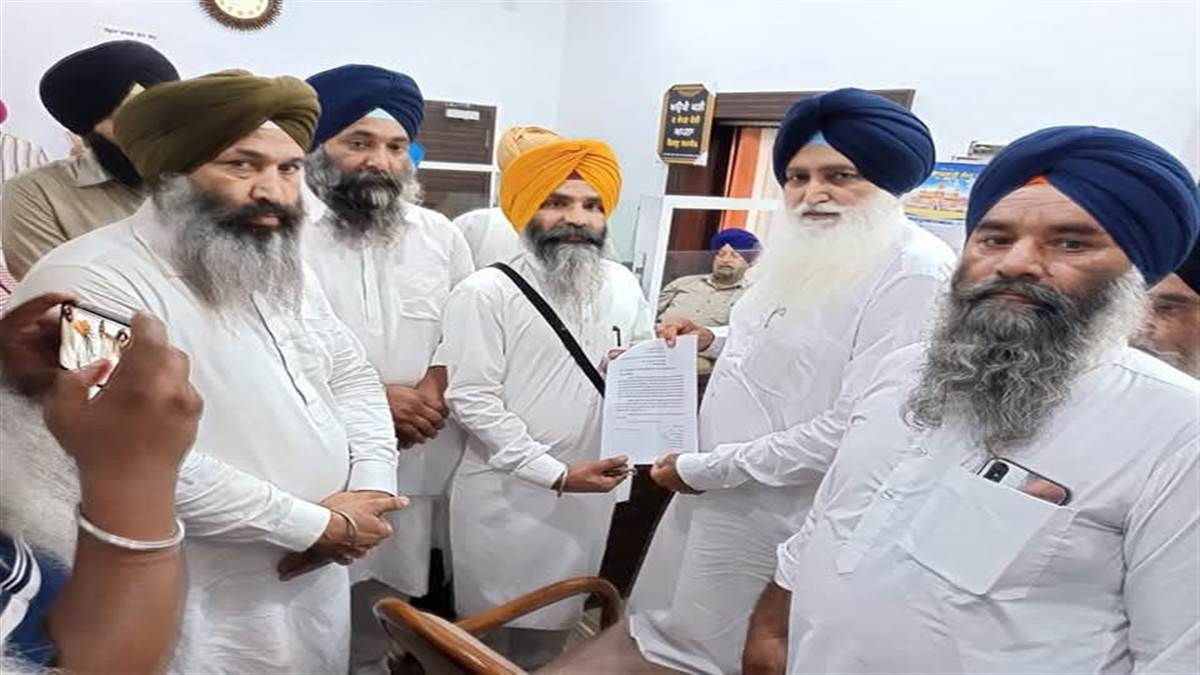 SAD ’ਚੋਂ ਕੱਢੇ ਵਿਰਸਾ ਸਿੰਘ ਵਲਟੋਹਾ ਨੇ ਸੌਂਪਿਆ ਬੇਨਤੀ ਪੱਤਰ, ਜਥੇਦਾਰ ਗੜਗੱਜ ਨੂੰ ਉਨ੍ਹਾਂ ਵਿਰੁੱਧ ਲਏ ਫੈਸਲੇ ’ਤੇ ਮੁੜ ਵਿਚਾਰ ਕਰਨ ਦੀ ਕੀਤੀ ਅਪੀਲ