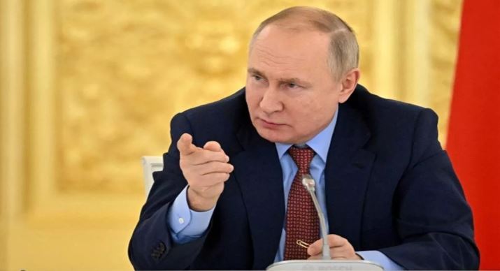 ਰੂਸ ‘ਚ ਵੱਡਾ ਪ੍ਰਸ਼ਾਸਕੀ ਫੇਰਬਦਲ, ਪੁਤਿਨ ਨੇ ਟਰਾਂਸਪੋਰਟ ਮੰਤਰੀ ਨੂੰ ਅਹੁਦੇ ਤੋਂ ਹਟਾਇਆ