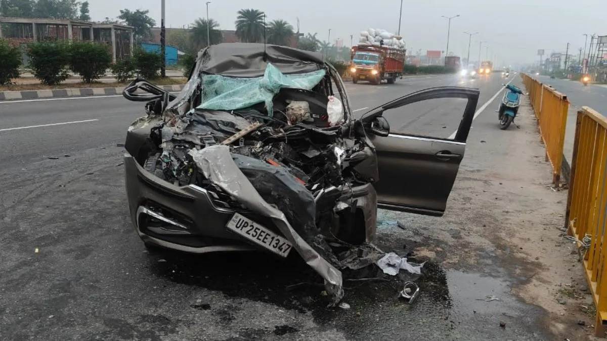 ਦਰਦਨਾਤ ਹਾਦਸਾ : ਹਾਈਵੇਅ ‘ਤੇ ਪਿਕਅੱਪ ਤੇ ਕਾਰ ਦੀ ਭਿਆਨਕ ਟੱਕਰ, ਦੋ ਕੱਪੜਾ ਵਪਾਰੀਆਂ ਦੀ ਮੌਤ