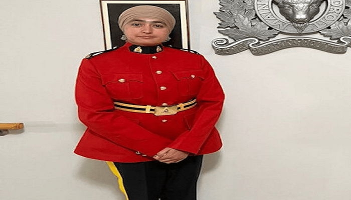 Canadian Police ‘ਚ ਸ਼ਾਮਲ ਹੋਈ ਪਹਿਲੀ ਦਸਤਾਰਧਾਰੀ ਮਹਿਲਾ! ਰਾਜਬੀਰ ਕੌਰ ਨੇ ਵਧਾਇਆ ਮਾਣ